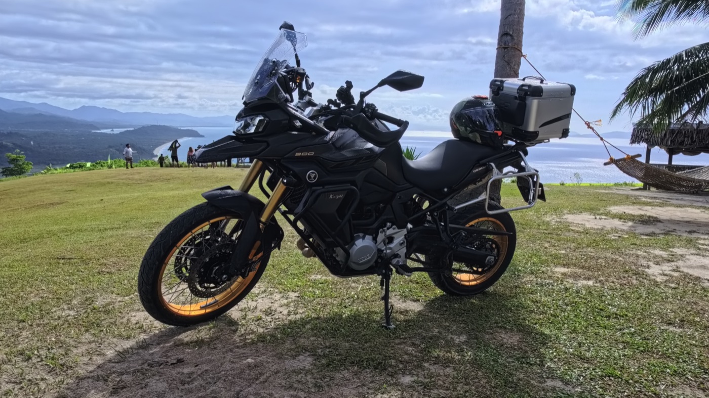 Voge 900DSX overlooking the Palawan coast